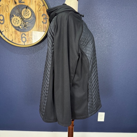 Lane Bryant Active Black Quilted Puffer Jacket Plus Size 22/24 - Picture 4 of 6